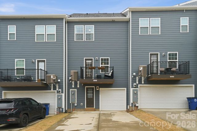 2409 Autumn Olive Lane, Matthews, NC 28104