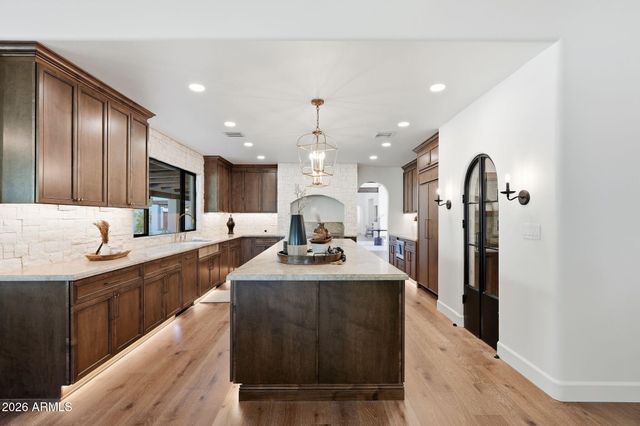 24218 N 87TH Street, Scottsdale, AZ 85255
