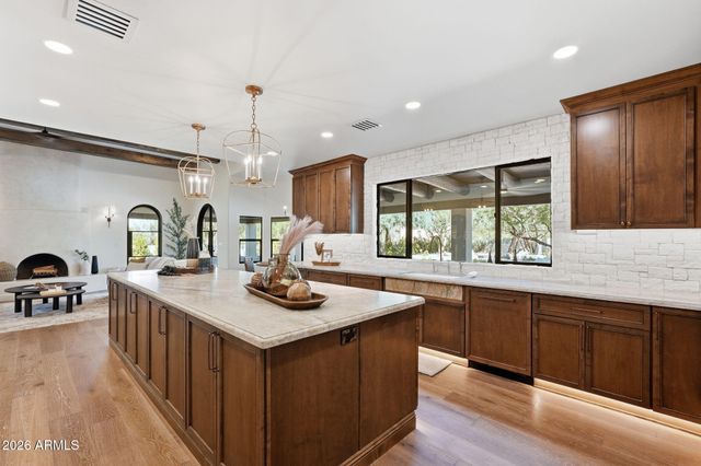 24218 N 87TH Street, Scottsdale, AZ 85255