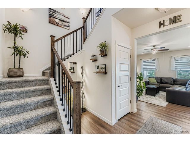 48 Chipeta Way, Lochbuie, CO 80603