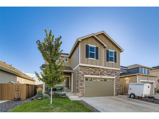 48 Chipeta Way, Lochbuie, CO 80603