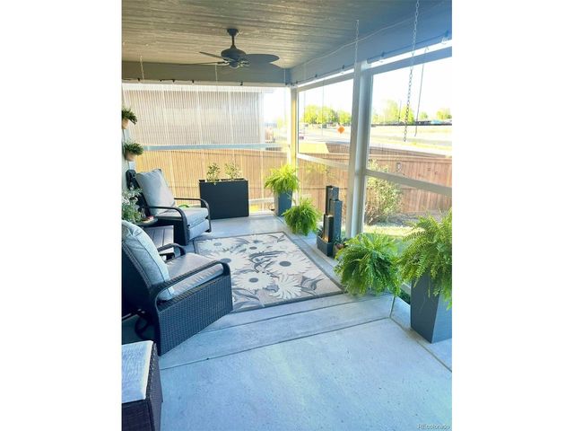 48 Chipeta Way, Lochbuie, CO 80603