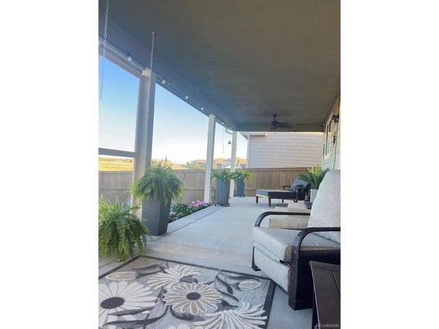 48 Chipeta Way, Lochbuie, CO 80603