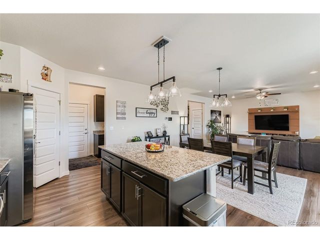 48 Chipeta Way, Lochbuie, CO 80603