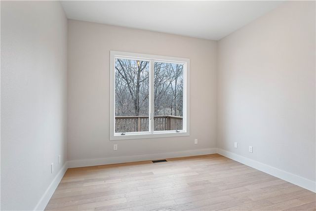 1 Barrow Circle, Bella Vista, AR 72715