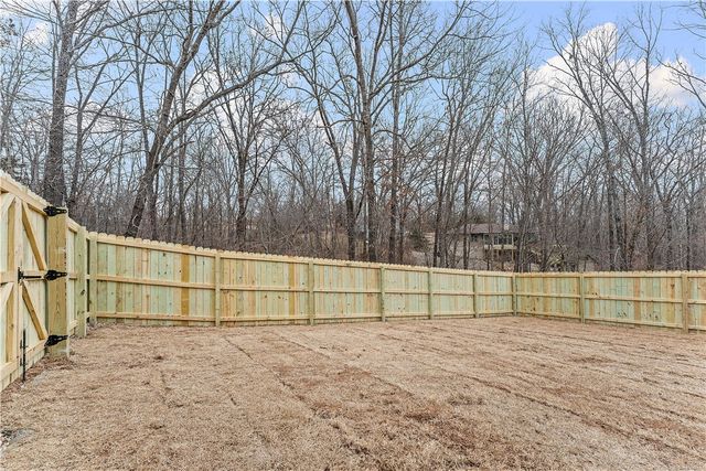 1 Barrow Circle, Bella Vista, AR 72715