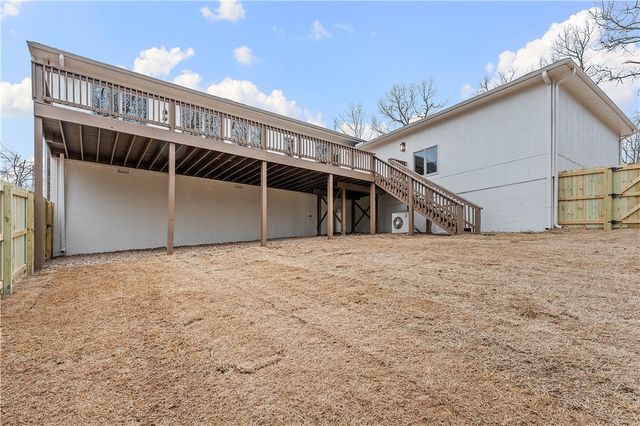 1 Barrow Circle, Bella Vista, AR 72715
