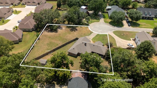 356 Copeland Circle, Chandler, TX 75758