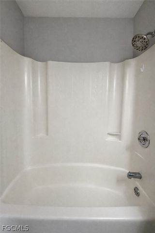 1718 SW Santa Barbara PL, Cape Coral, FL 33991