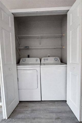 1718 SW Santa Barbara PL, Cape Coral, FL 33991