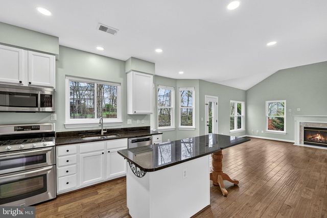 42943 GOTHAM WAY, Ashburn, VA 20147