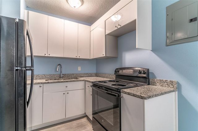 1207 W CYPRESS STREET, Orlando, FL 32805