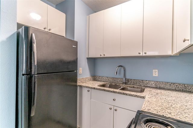 1207 W CYPRESS STREET, Orlando, FL 32805