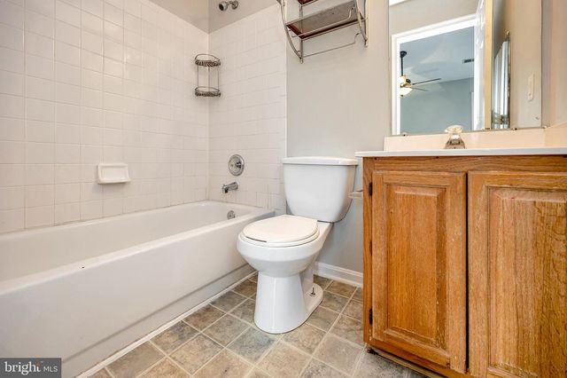 204 BARRIE PL, Fredericksburg, VA 22405