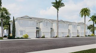 305 SE Crossoak Lane, Port St Lucie, FL 34984
