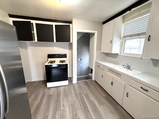 414 Moross Road, Grosse Pointe Farms, MI 48236