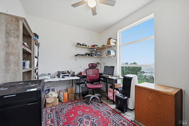 2950 Mira Vista Ln, Clearlake, CA 95422