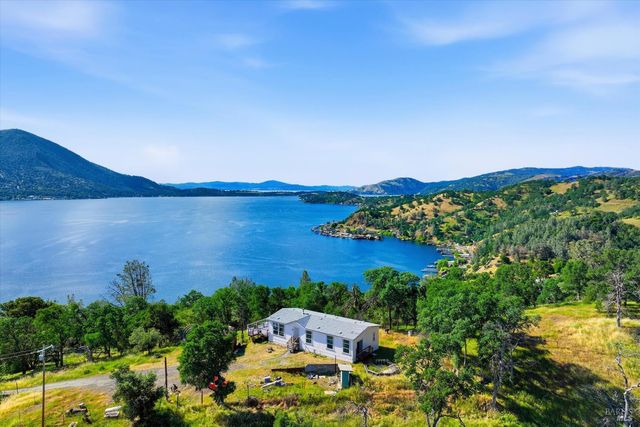 2950 Mira Vista Ln, Clearlake, CA 95422