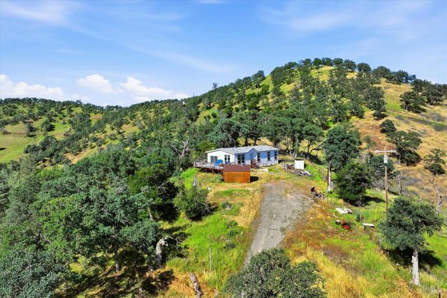 2950 Mira Vista Ln, Clearlake, CA 95422