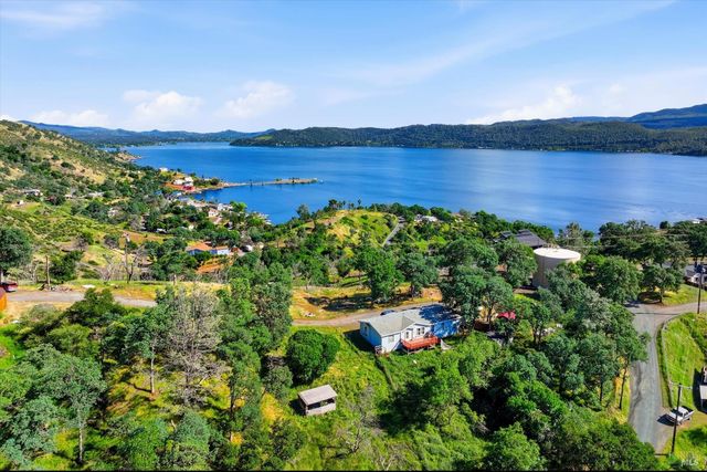 2950 Mira Vista Ln, Clearlake, CA 95422