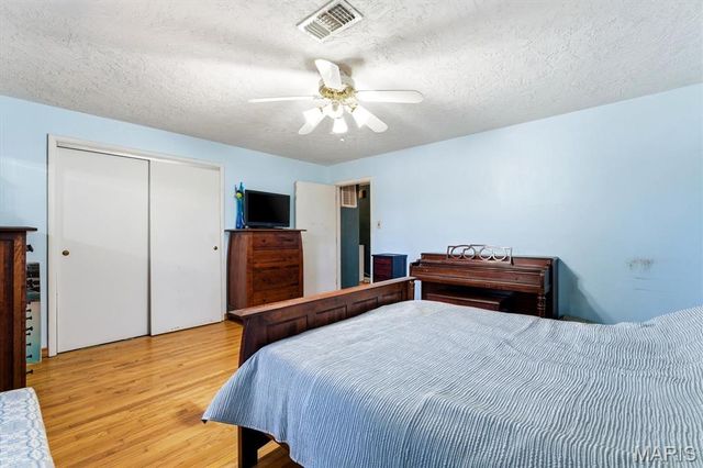 38 Lakeview Acres Drive, Collinsville, IL 62234