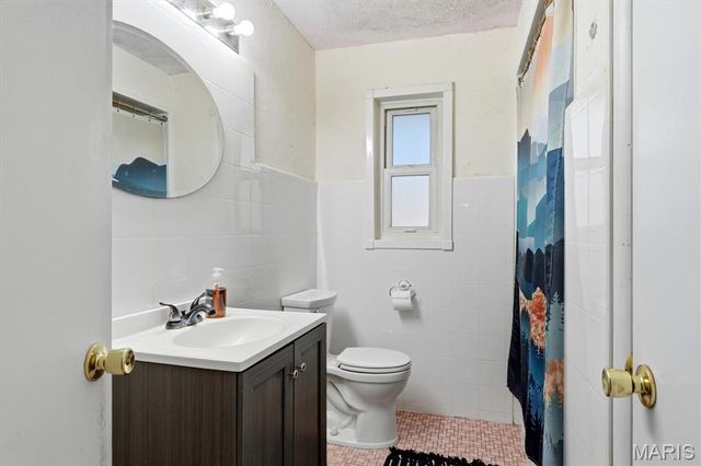 38 Lakeview Acres Drive, Collinsville, IL 62234