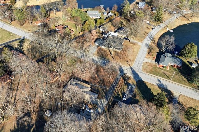 38 Lakeview Acres Drive, Collinsville, IL 62234