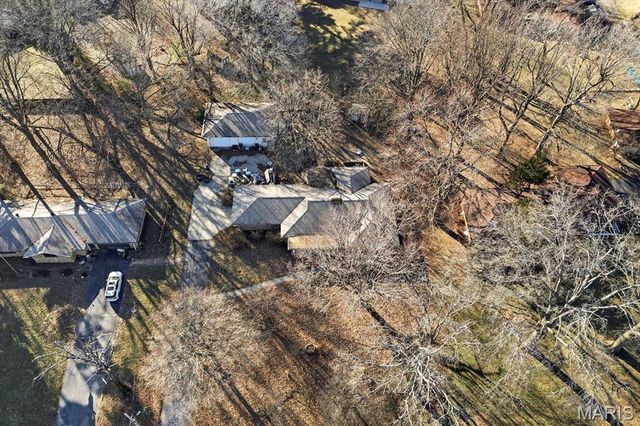 38 Lakeview Acres Drive, Collinsville, IL 62234