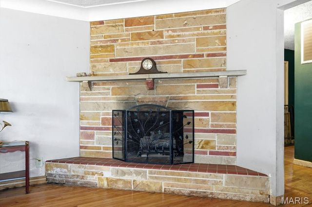 38 Lakeview Acres Drive, Collinsville, IL 62234