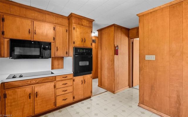 233 Elon Drive, Reidsville, NC 27320