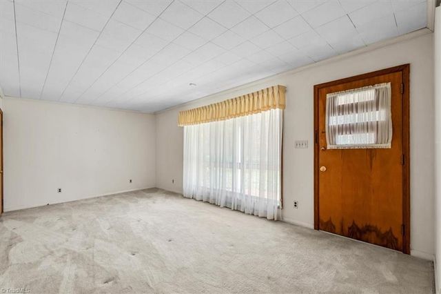 233 Elon Drive, Reidsville, NC 27320