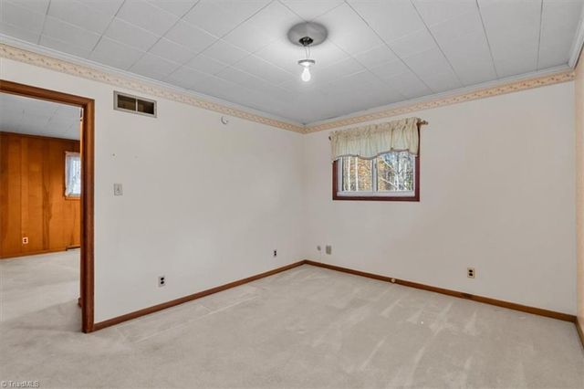 233 Elon Drive, Reidsville, NC 27320