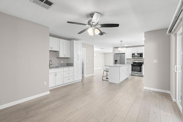 525 W El Norte Parkway SPC 206, Escondido, CA 92026
