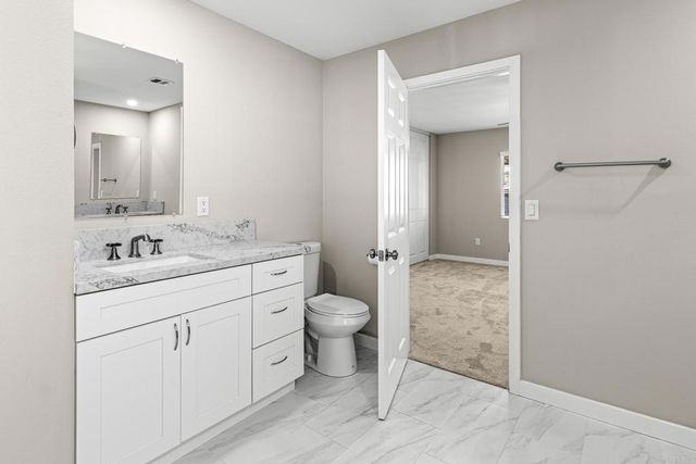 525 W El Norte Parkway SPC 206, Escondido, CA 92026