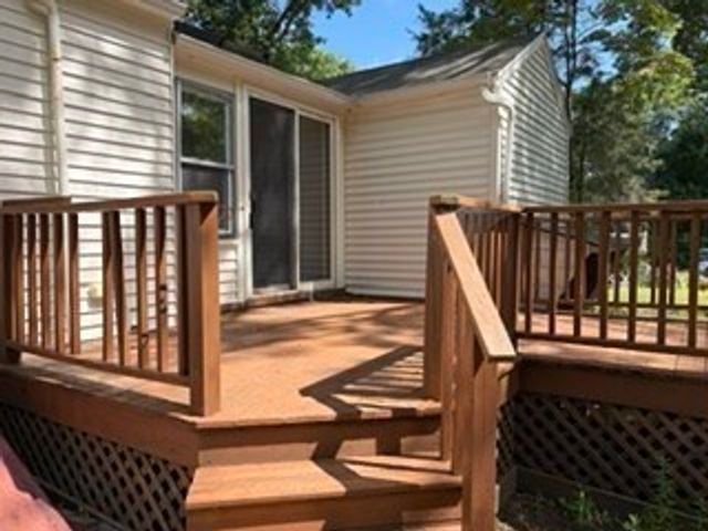 83 Woodridge Rd, Duxbury, MA 02332