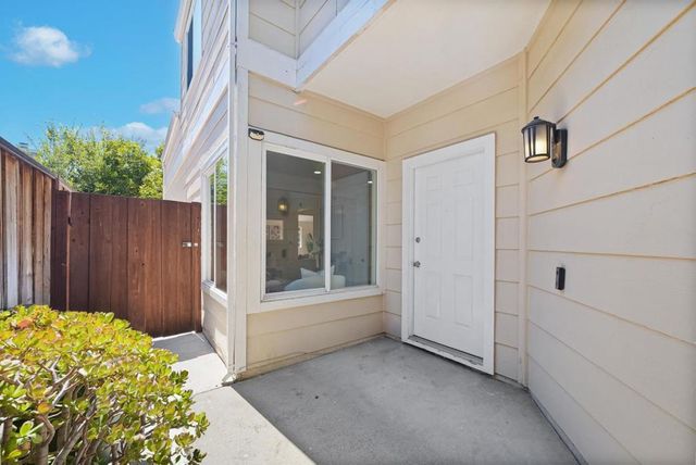 1287 Thorn Valley Court, San Jose, CA 95131