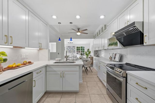 1287 Thorn Valley Court, San Jose, CA 95131
