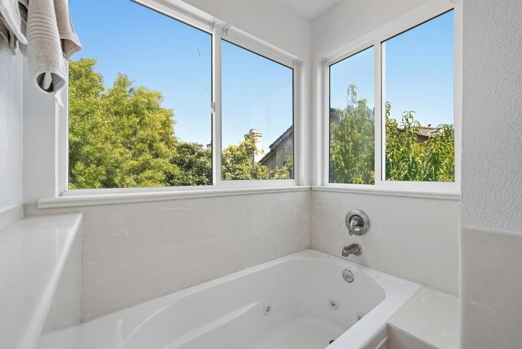 Image 27 of property listing at 1287 Thorn Valley Court, San Jose, CA 95131
