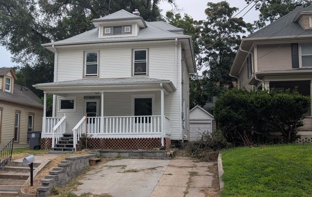 415 S 1 Street, Council Bluffs, IA 51503