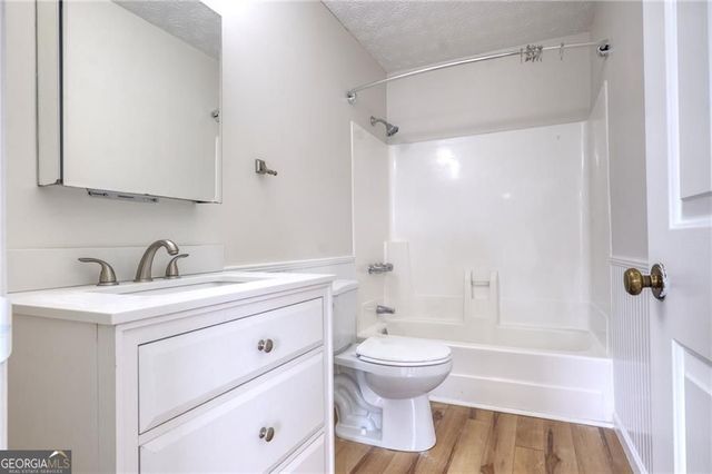 587 Wedgewood Drive, Alpharetta, GA 30009