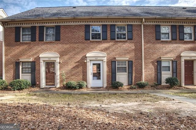 587 Wedgewood Drive, Alpharetta, GA 30009