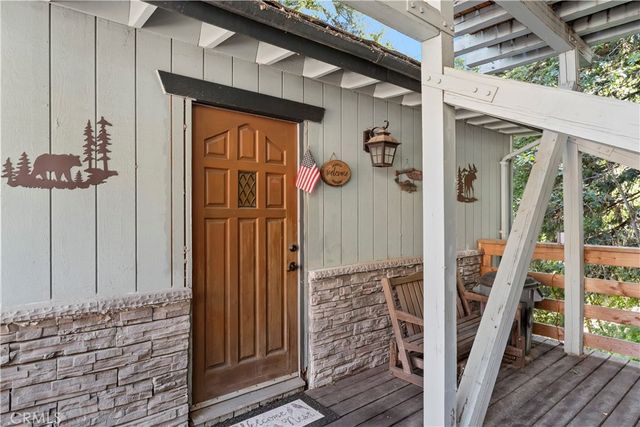 615 Wellesley, Lake Arrowhead, CA 92352