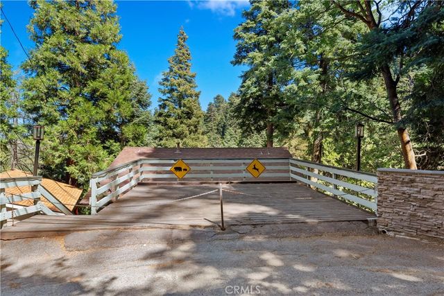 615 Wellesley, Lake Arrowhead, CA 92352
