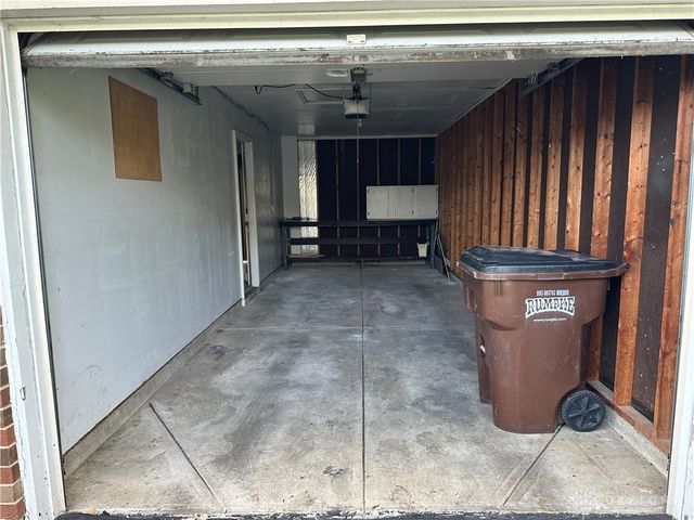 2216 Minnesota Drive, Xenia, OH 45385