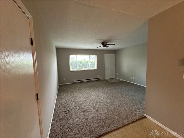2216 Minnesota Drive, Xenia, OH 45385