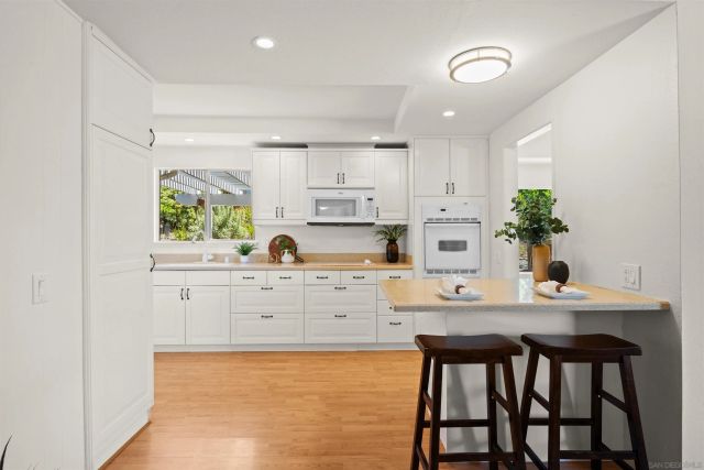 16808 Bellota Dr, San Diego, CA 92128