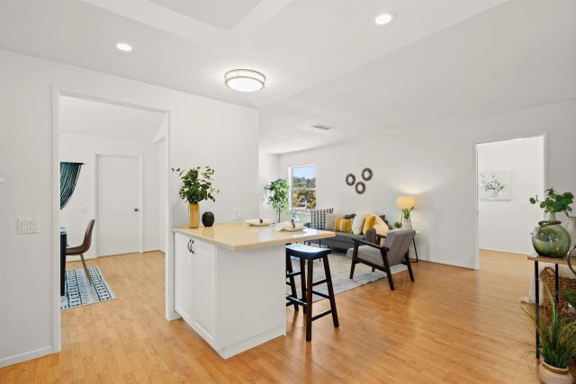 16808 Bellota Dr, San Diego, CA 92128