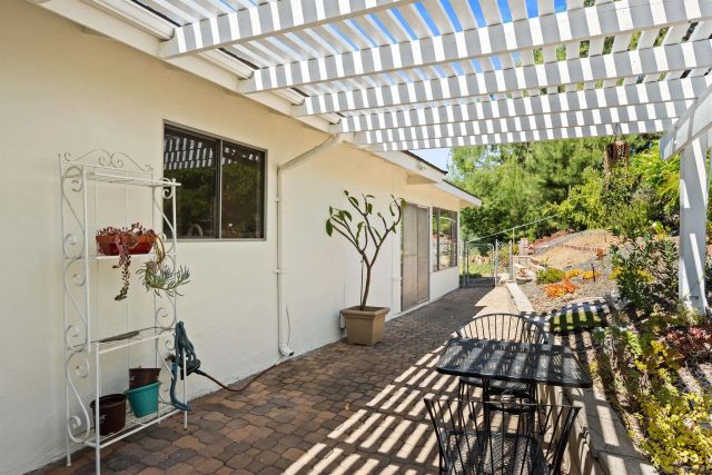 16808 Bellota Dr, San Diego, CA 92128