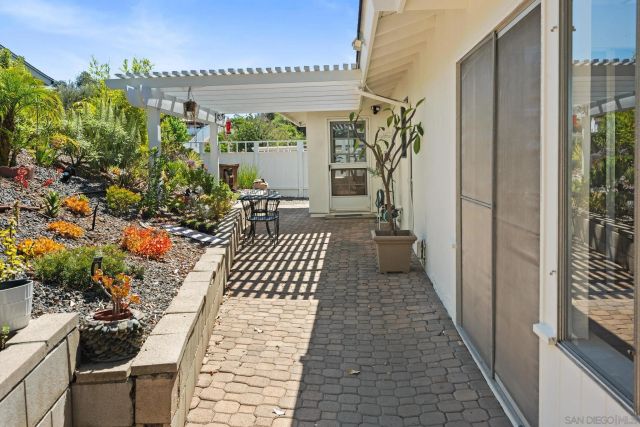 16808 Bellota Dr, San Diego, CA 92128