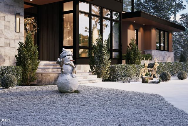 206 Lynwood Lane, Raleigh, NC 27609